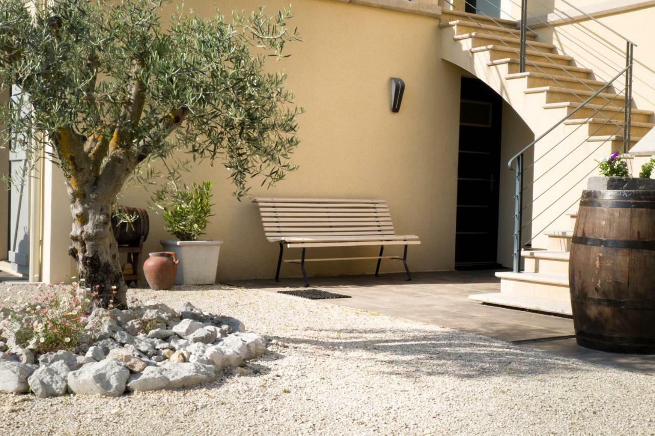 Appartamento Domaine L'Ancien Vignoble Saint-Julien-de-Lampon Esterno foto