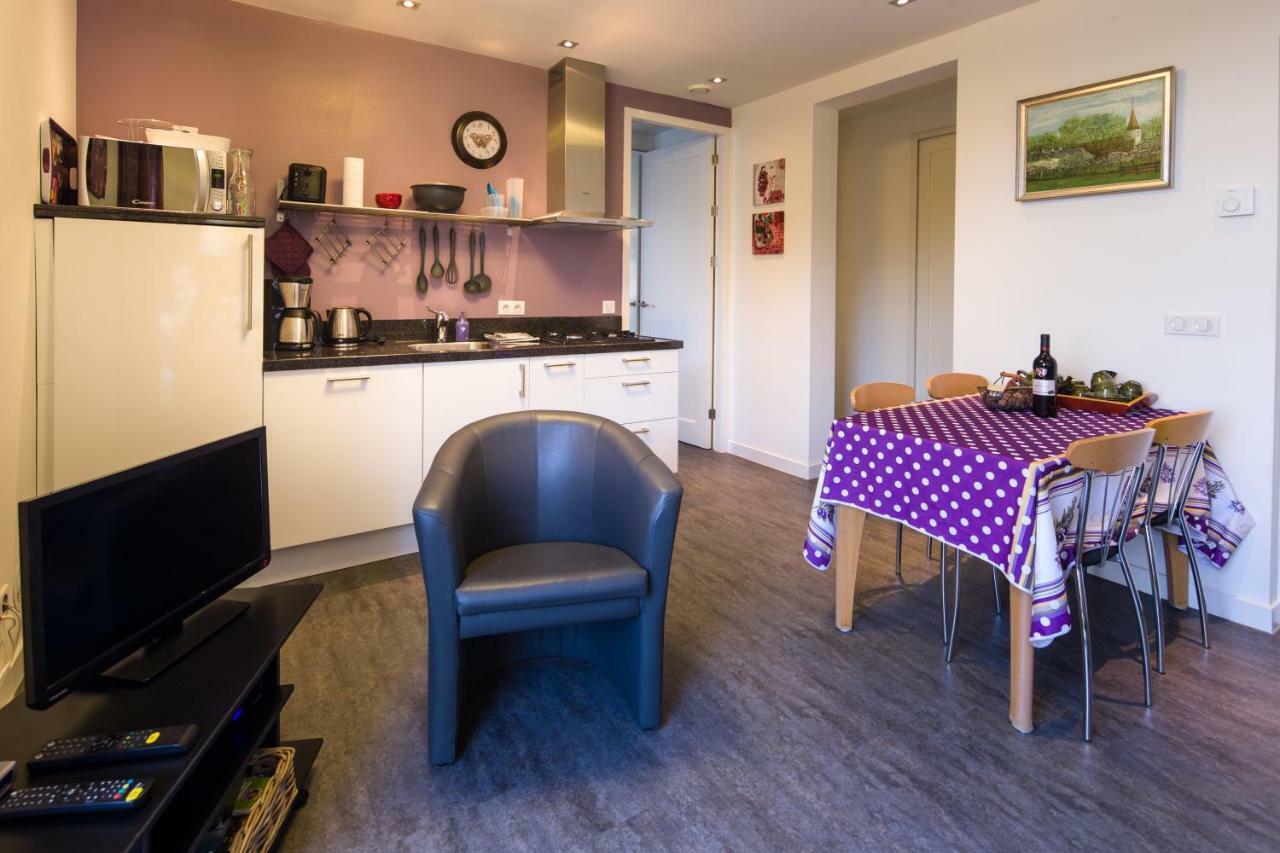 Appartamento Domaine L'Ancien Vignoble Saint-Julien-de-Lampon Esterno foto